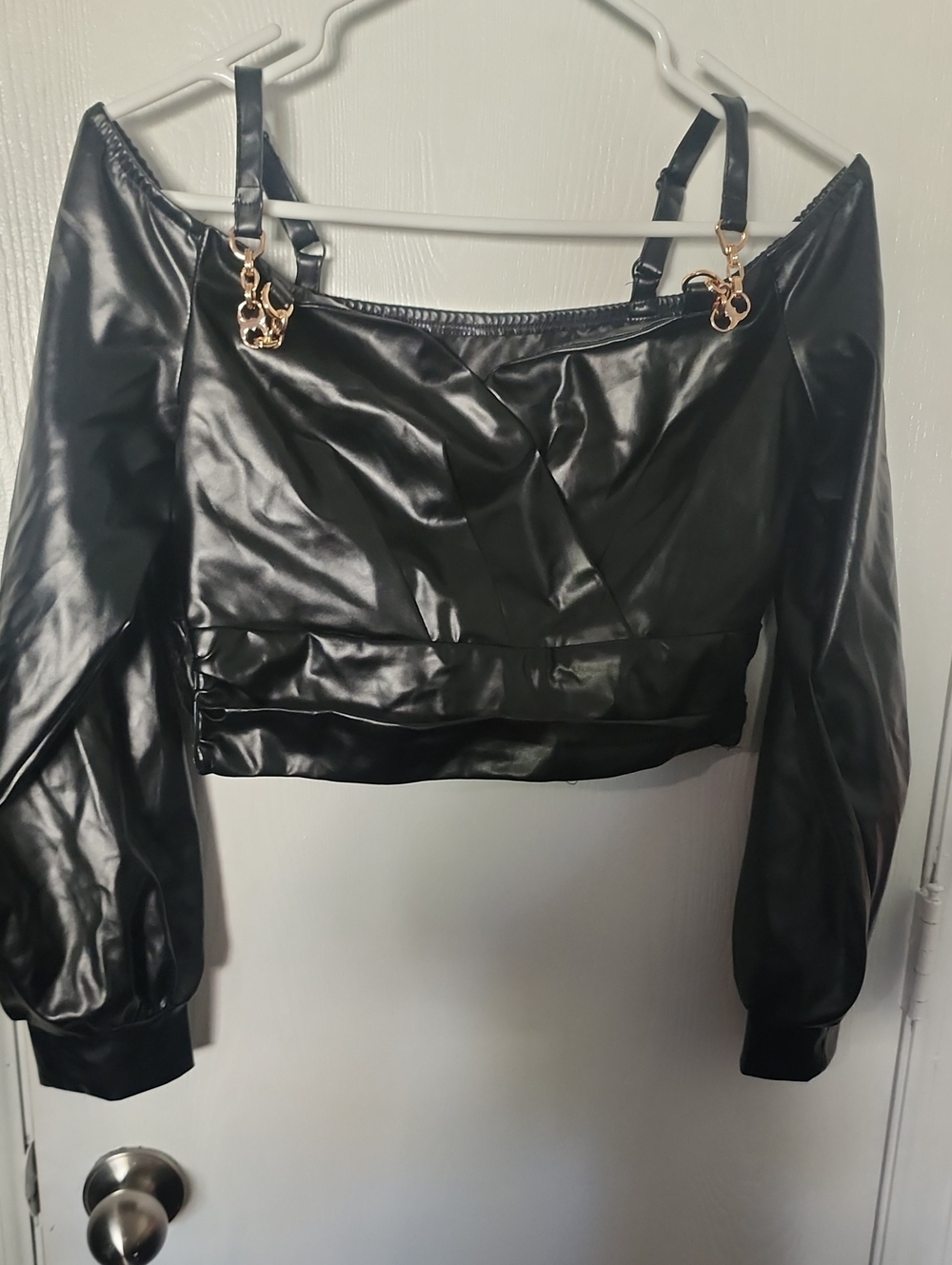 SHEIN Black Faux Leather Off-Shoulder Crop Top with Gold Chain Accents